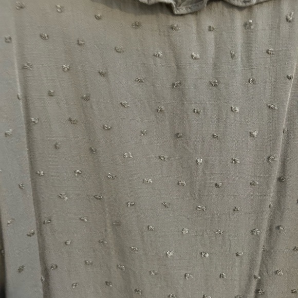 Dainty Sage green tank top - Picture 2 of 5